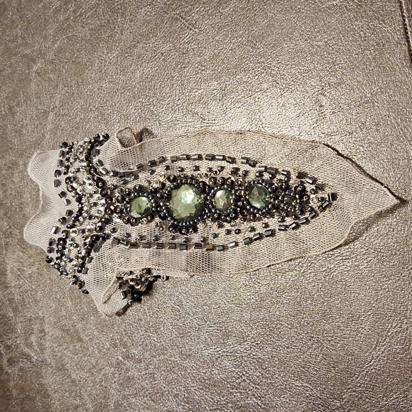 Lot of sew in collar appliques - Picture 5 of 8